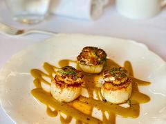 煎深海扇贝配欧洲白萝卜泥-Jean Georges