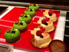 -Salon de The de Joel Robuchon(外滩18号店)