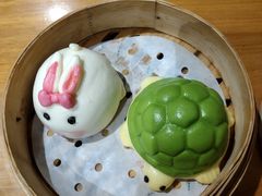 -乐忻皇朝(上海中心大厦店)
