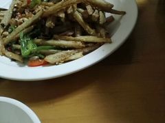 -农家土菜老煨锅(木鱼镇店)