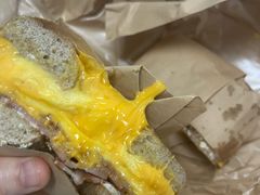 -Catch Bagel(芳草地店)