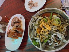 脆皮烧鹅-禄源公·老莞诚饭店