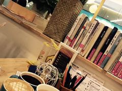 -猫的天空之城概念书店(印象城购物中心店)