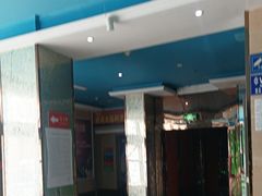 -阿里巴巴量贩KTV(海亮店)