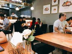 -POKEE VIA&Brunch·维娅(重庆来福士店)