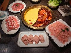 -小天鹅火锅·一线江景洪鼎旗舰店(洪崖洞店)