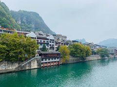 -古城苗家土菜馆(河景餐厅店)