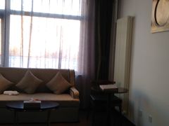 沙发-静之湖湖畔餐厅