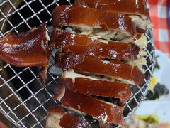 -琼大师东方烤乳猪(亚特兰蒂斯店)