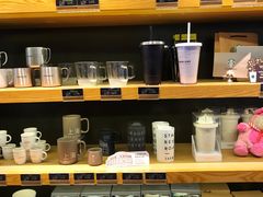 零售区-星巴克(杭州嘉里中心4F店)