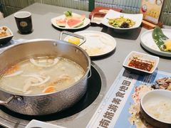 -椰小鸡·琼州糟粕醋·火锅(美兰缤纷城店)