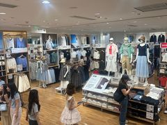 -优衣库(深圳万象天地旗舰店)