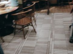 -爱碗亭·鲜炒湖南菜(壹城中心店)