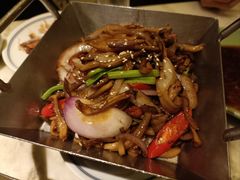 -弄堂里(西溪龙湖天街店)