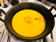 -鲜入围煮花胶鸡海鲜火锅