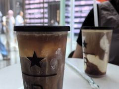 -星巴克臻选(成都太古里店)