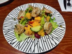 烤虾芒果沙拉-澳骄 Aussie Kitchen·手工披萨·西餐(国大店)