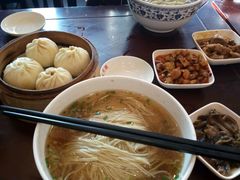 -朱鸿兴面馆(镇湖店)