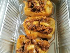 -必胜客(宝杨路宅急送店)