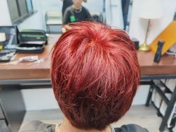 -塞巴斯汀SEBASTIAN专业美发店