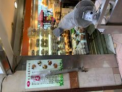 -白玉兰食品(汇联商厦店)