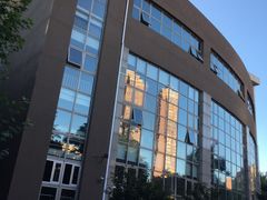 -大连市中山区市民健身中心