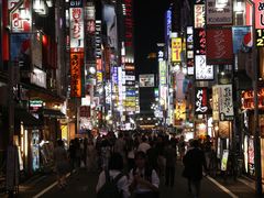 -カラオケ館(歌舞伎町一番街店)