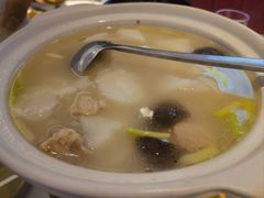 -老广酒楼(樱花店)
