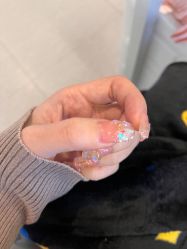 -吉吉靓甲美睫