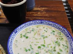 羊杂汤-穆得·老周家牛肉烧饼(普利街店)