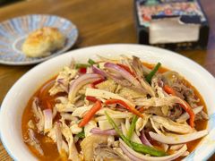 -乡村馕坑肉·烧烤·新疆菜·本地人更爱吃(阿勒泰首店)
