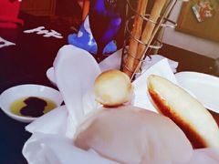 -香格里拉鱼跃地中海西餐厅·牛排披萨