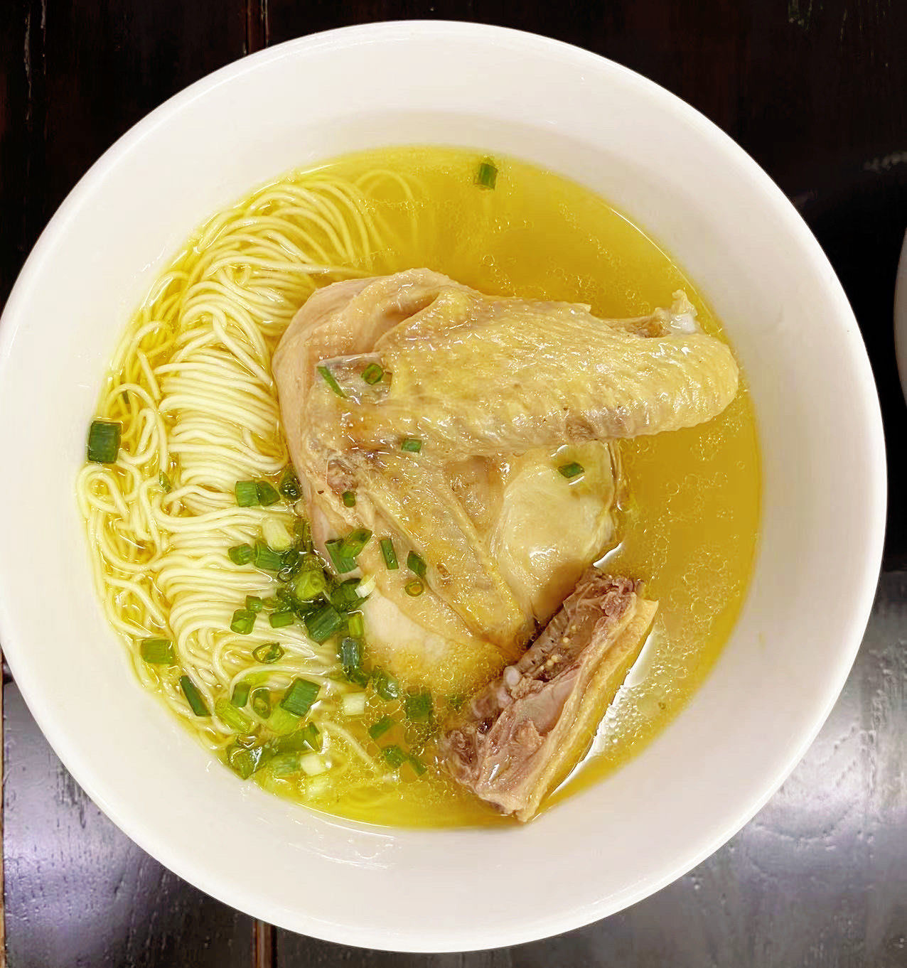 一碗鸡汤面