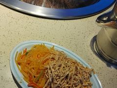 -山里屯铁锅炖·东北菜(康桥店)