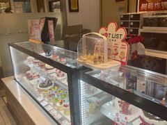 -花花卷卷·鲜食蛋糕(静安久光百货店)