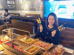 -麦凯伦烧烤·精酿超级工厂店(金桥总店)