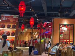 -老滇山寨•云南特色菜•地方菜•民族风情歌舞表演(金碧店)