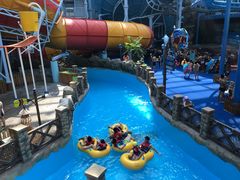 景点-青岛东方影都融创水世界