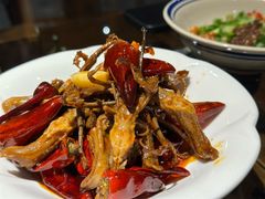 -张大胡子鱼头火锅酒楼(长益路店)