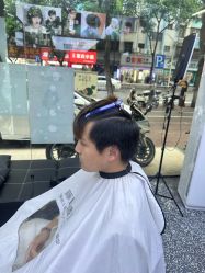-藤野造型专业烫染接发