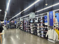 -迪卡侬(西华店)