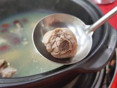 清远鸡-花苑美食横琴生蚝火锅(拱北粤华路店)