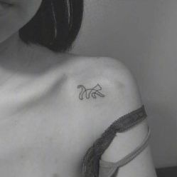 -明星刺青·洗纹身