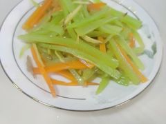 -臻爱住家月嫂育儿嫂(万达店)