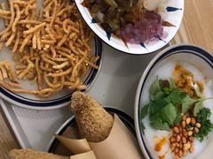 -正南齐北·老街糯米团(洪崖洞店)