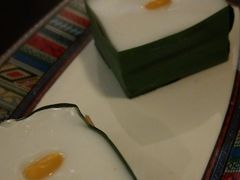 -华凌牛庄西餐厅(乌鲁木齐华凌美爵大饭店)