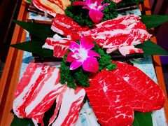 黑牛六拼-明洞阿姨·韩式酱蟹烤肉·创意料理(三元桥店)