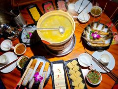 -捞围鲜·港式打边炉(海阳路店)