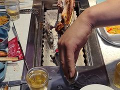 -三毛烤羊腿(乐园路总店)
