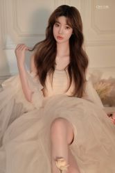 -onlygirl摄影美学馆高端定制(江滩店)